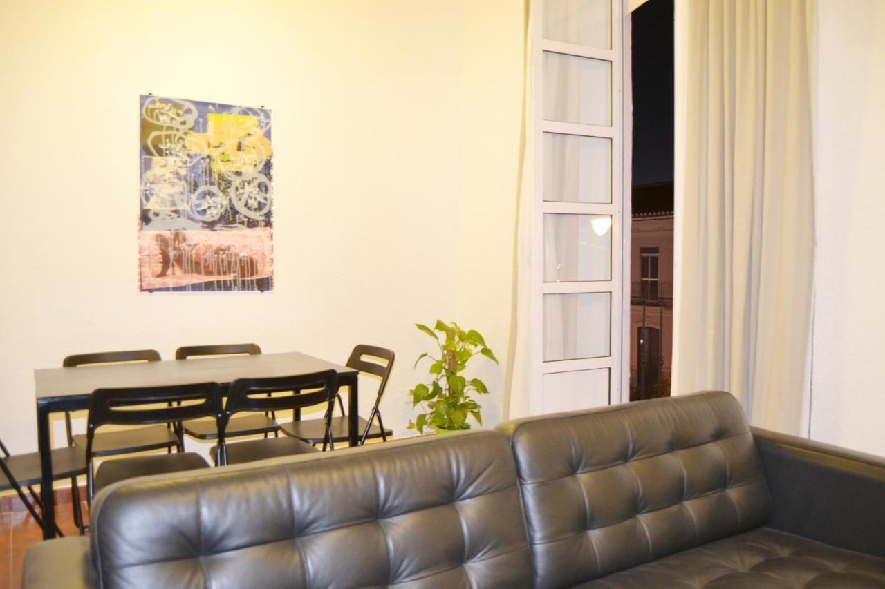 Acogedor Apartamento En Malaga Centro มาลากา ภายนอก รูปภาพ