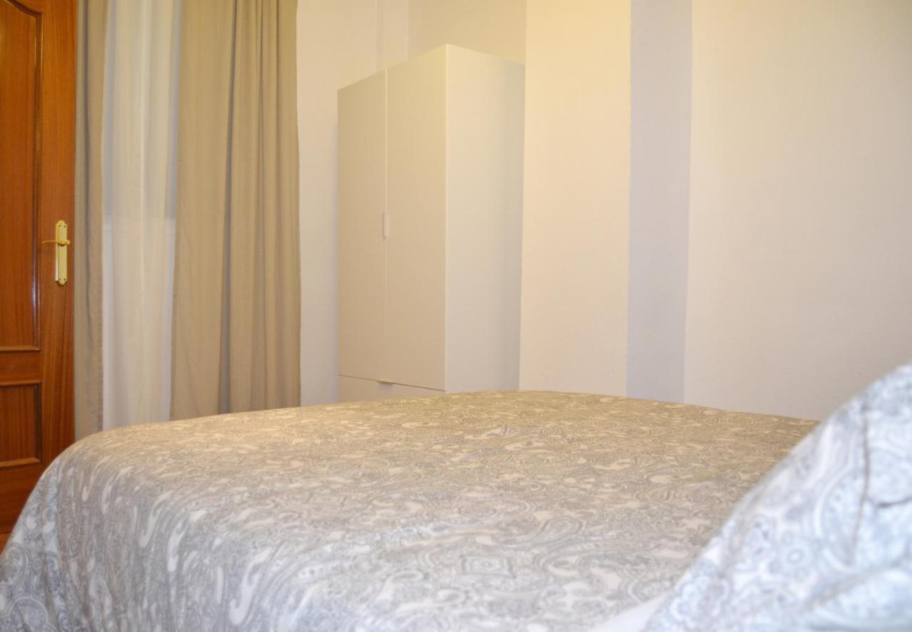 Acogedor Apartamento En Malaga Centro มาลากา ภายนอก รูปภาพ